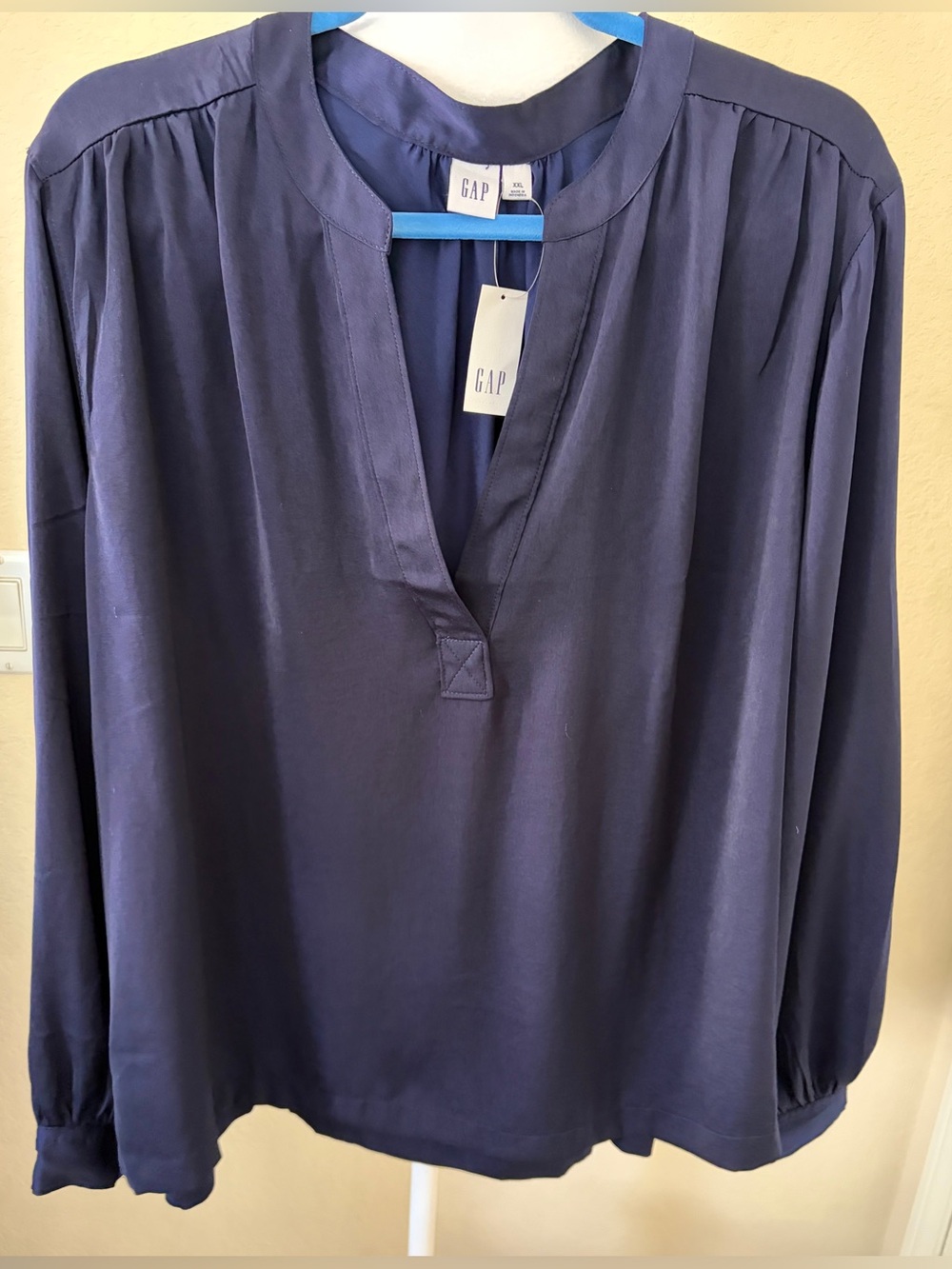 GAP Navy Long-Sleeve V-Neck Peasant Blouse